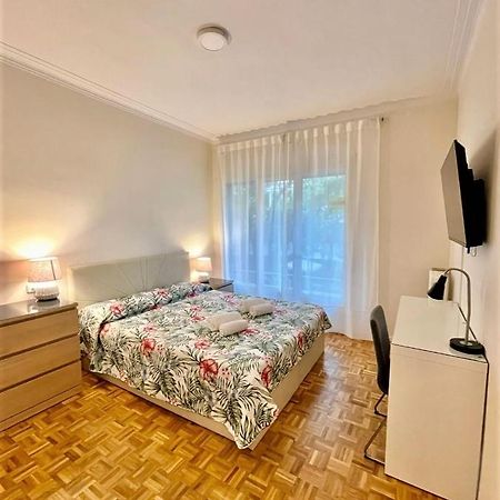Villarroel Habitaciones Барселона Екстер'єр фото