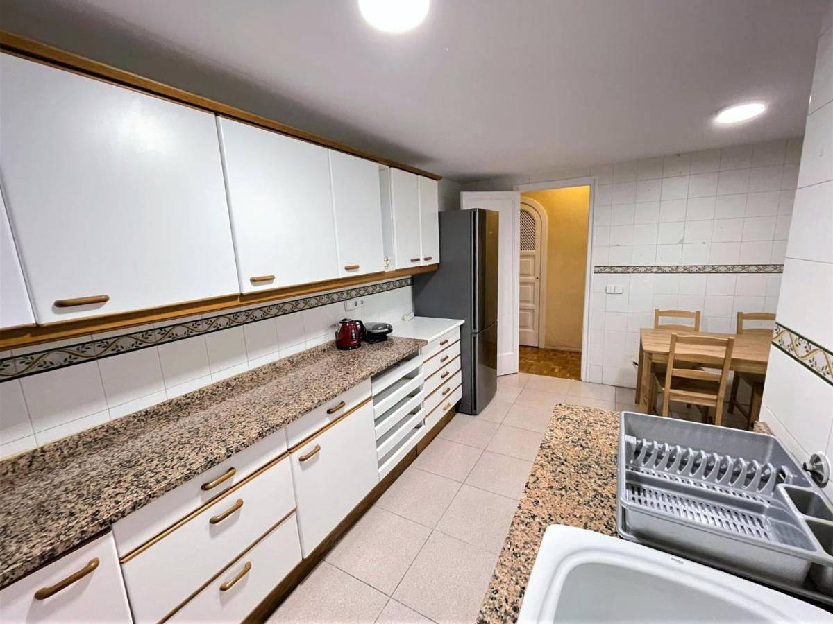 Villarroel Habitaciones Барселона Екстер'єр фото