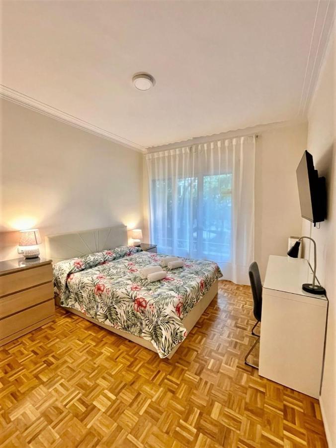 Villarroel Habitaciones Барселона Екстер'єр фото