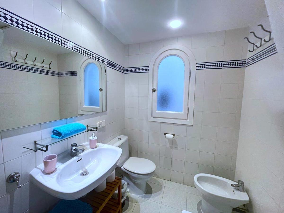 Villarroel Habitaciones Барселона Екстер'єр фото